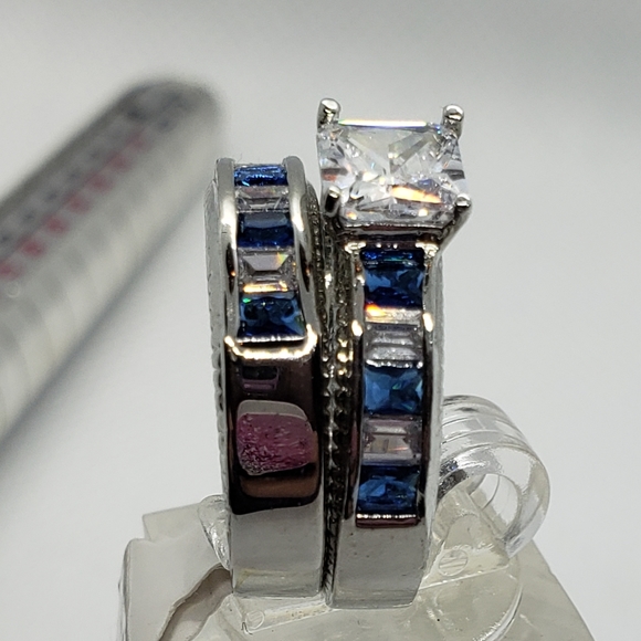 Saphire & cz ring set Gorgeous .925 stamped - Picture 3 of 6